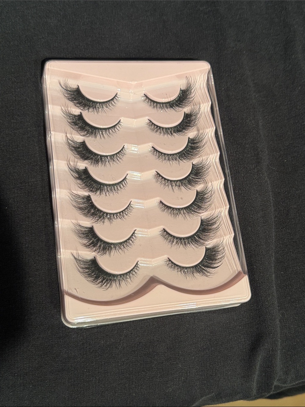 Black Fake Eyelashes 7-Pair Set - Natural Volume
